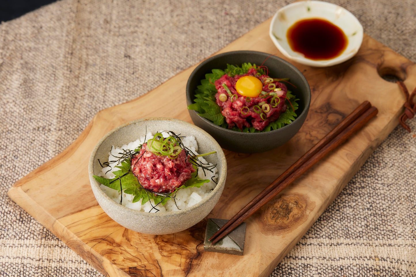 ふじ馬刺し手巻きセット（ふじ馬刺しユッケ50g×2・ネギトロ50g×2） タレ付き